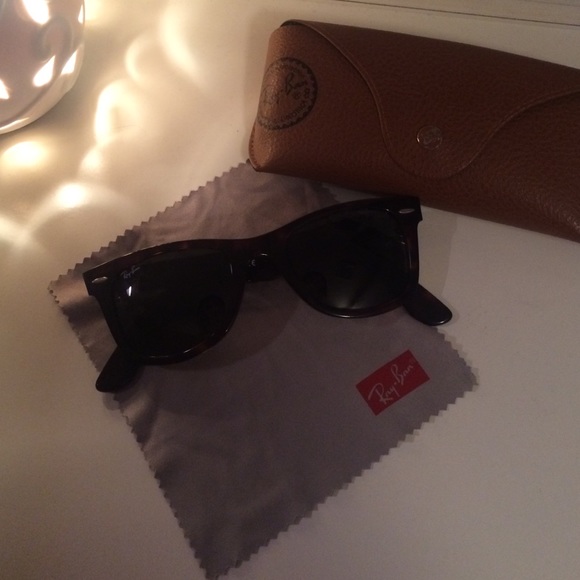 Ray Ban glasses