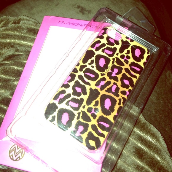 IPHONE 5 CASE , MACBETH collection . - Picture 1 of 2