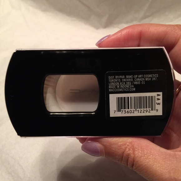 🎉HOST PICK🎉M.A.C #34 Lashes - Picture 3 of 4