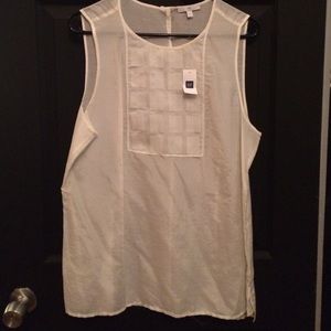 Gap  top
