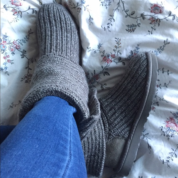 Ugg knit boots
