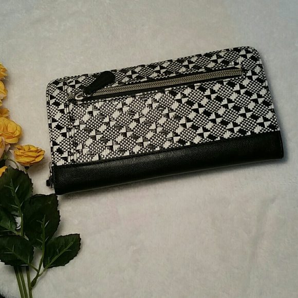 Relic Woven Wallet - Picture 3 of 4