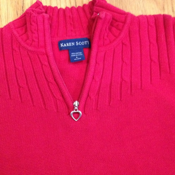 Red sweater - Picture 2 of 3