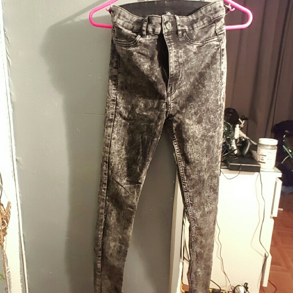 Black washed out high waisted skinny Jeans
