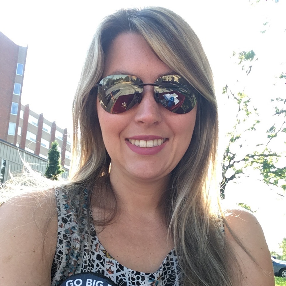 Meet your Posher, Laura