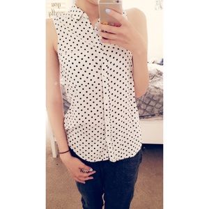 Polka dot short sleeve shirt