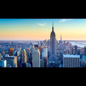 Meet your Posher, Avita