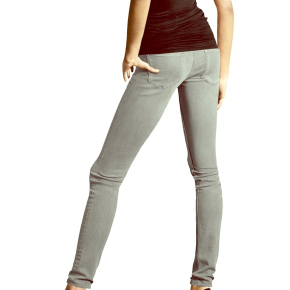 H & M . Gray . Low-Rise. Skinny Jeans . Size 24.