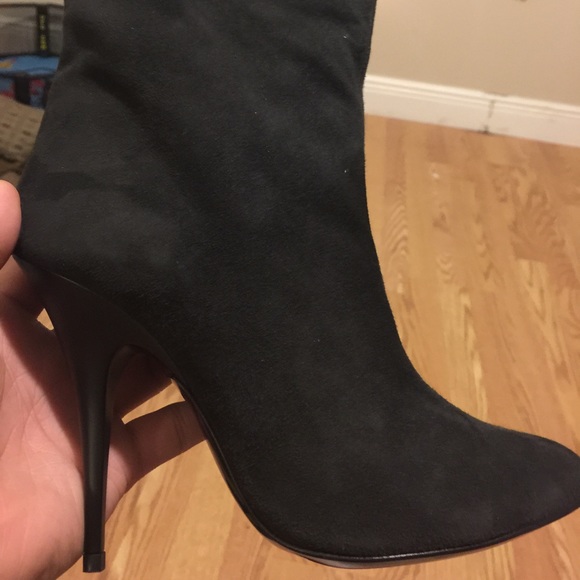 Giuseppe Zanotti Hills