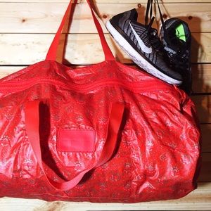 🎉HP🎉 MARC by MARC JACOBS Duffle Bag