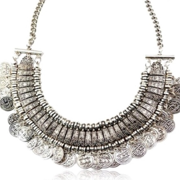 Boho Gypsy Tassel Coin Bib Statement Necklace - Picture 2 of 2