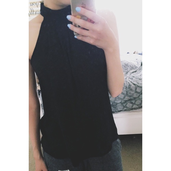 Chic black high neck tank top