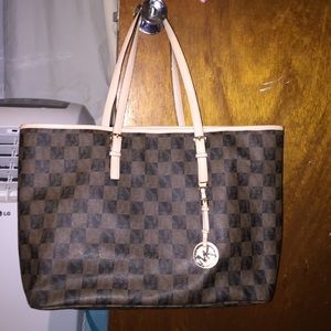 Michael Kors large jet set tote