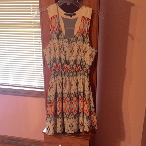 Mini Dress - Picture 3 of 4