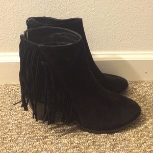 ‼️SOLD‼️ Black Dean Fringe Booties