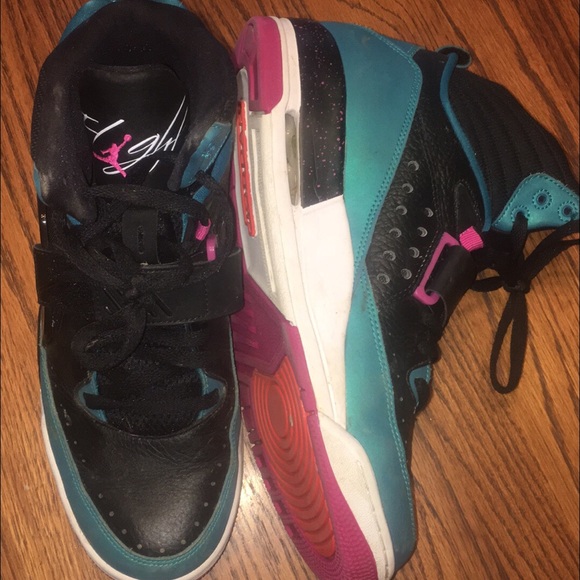 Nike Jordan flights size 10.5 men's 11.5 woman's