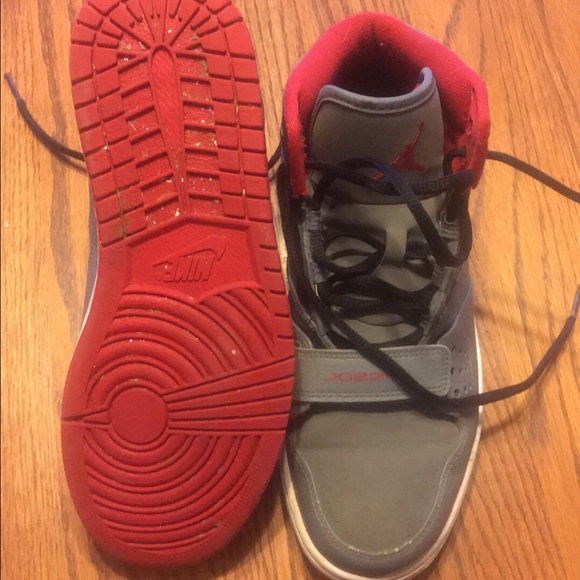 Nike jordans size 8.5