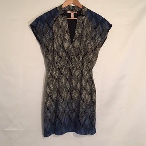 Forever 21 Dress - Size Small