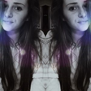 Meet your Posher, Dana