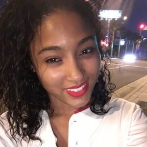 Meet your Posher, Ajanaa