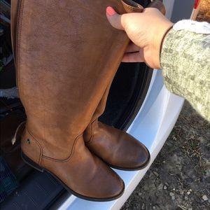 Leather riding boots