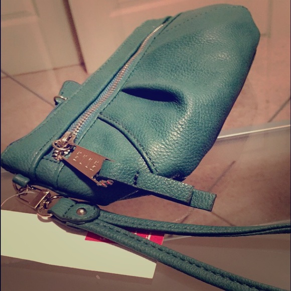 Leather clutch - Picture 1 of 4
