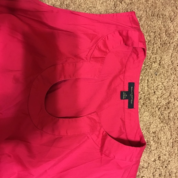 Hot pink sleeveless dress with belt - Picture 2 of 2