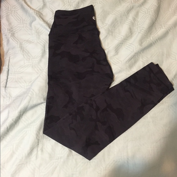 Black Camo wunder under 💙💙
