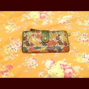 Fossil wallet