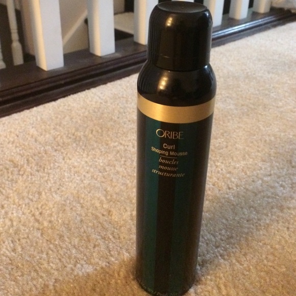 Oribe curl shaping mousse 5.7 oz