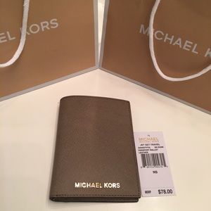 Michael Kors Brand New Authentic Passport Wallet