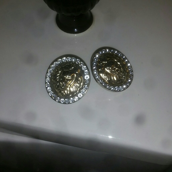 Lion gold plated earnings - Picture 1 of 2