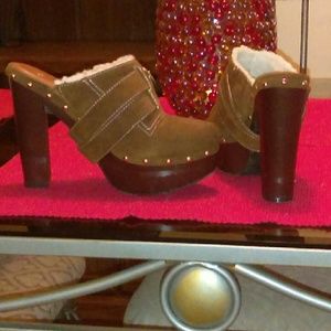 Brown faux suede clogs