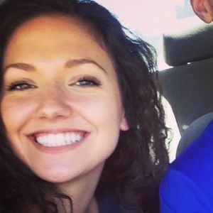 Meet your Posher, Alexandra