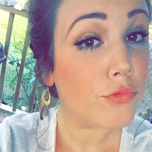 Meet your Posher, Haleigh