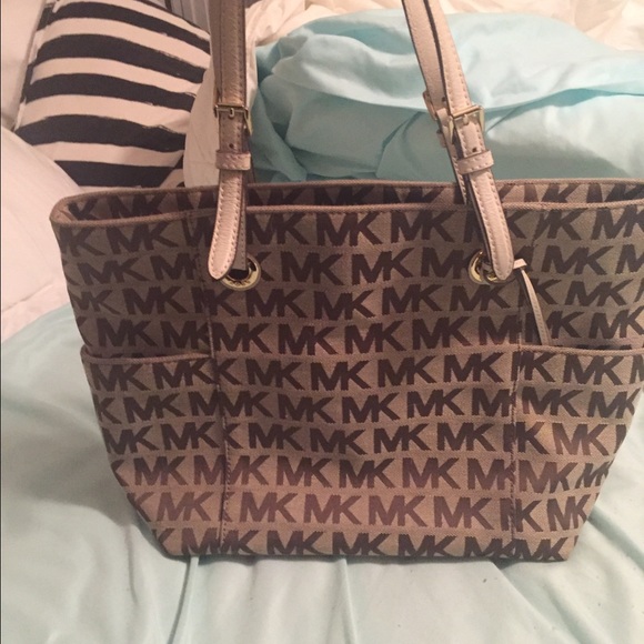 Michael Kors Jet-Setter