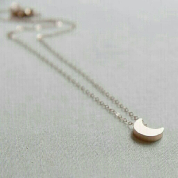 Dainty Crescent Moon Necklace (gold or silver) - Picture 3 of 4