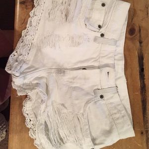 White denim shorts size 24