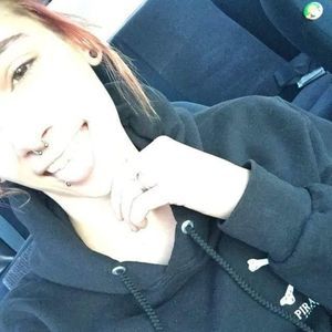 Meet your Posher, Mercedes