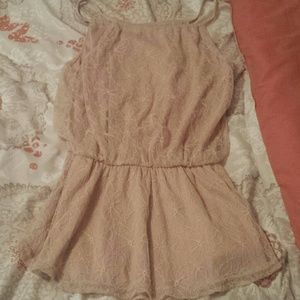 LAST CHANCE Like New Lacy Top