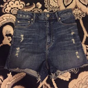 Aritzia high waisted cut off shorts