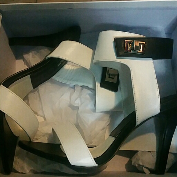 NEW BLACK AND WHITE HEELS!