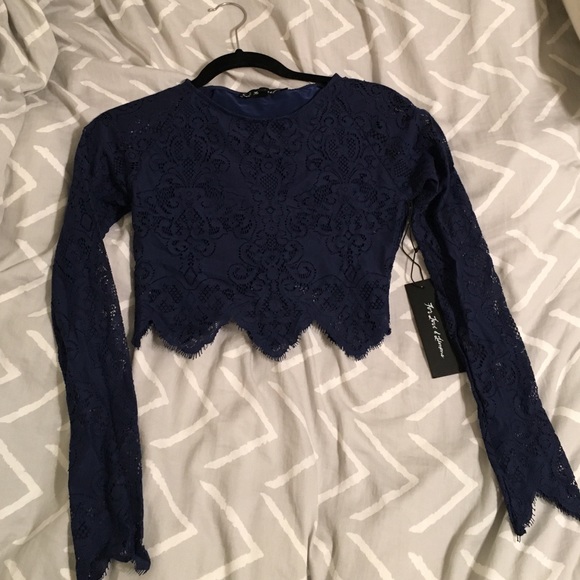 For love and lemons navy lace Long sleeve crop top