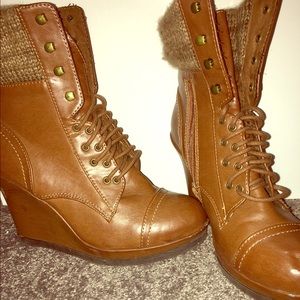 Wedge Combat Booties