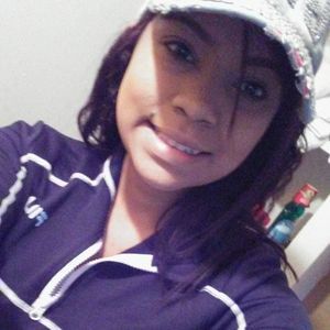 Meet your Posher, Noemi