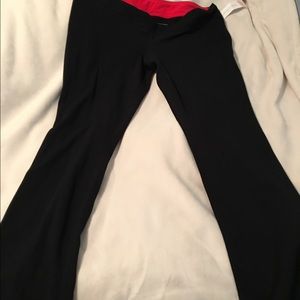 Maternity yoga pants