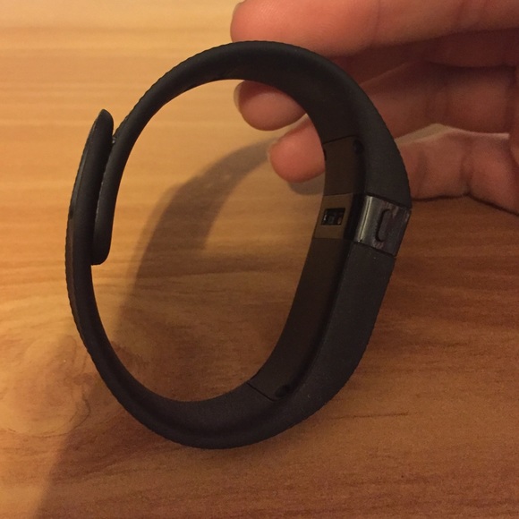 Black Fitbit Charge.
