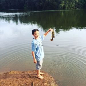 Meet your Posher, Levi