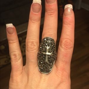 Cross ring, FREE with any purchase.