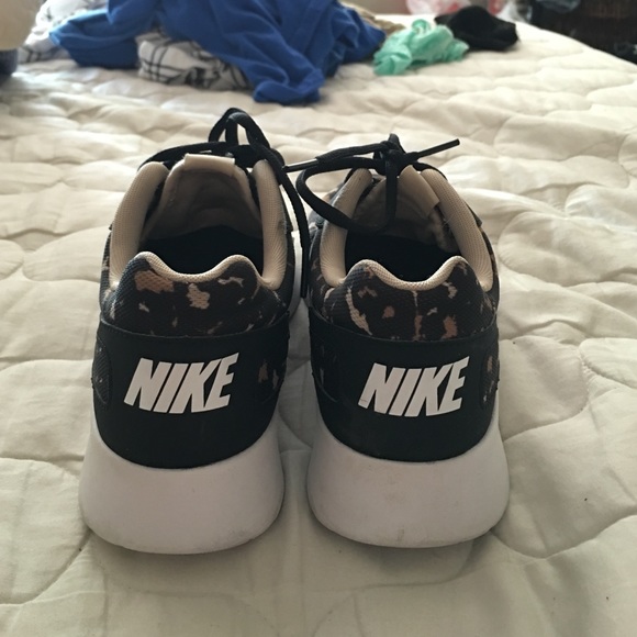 SOLD. - Picture 3 of 4